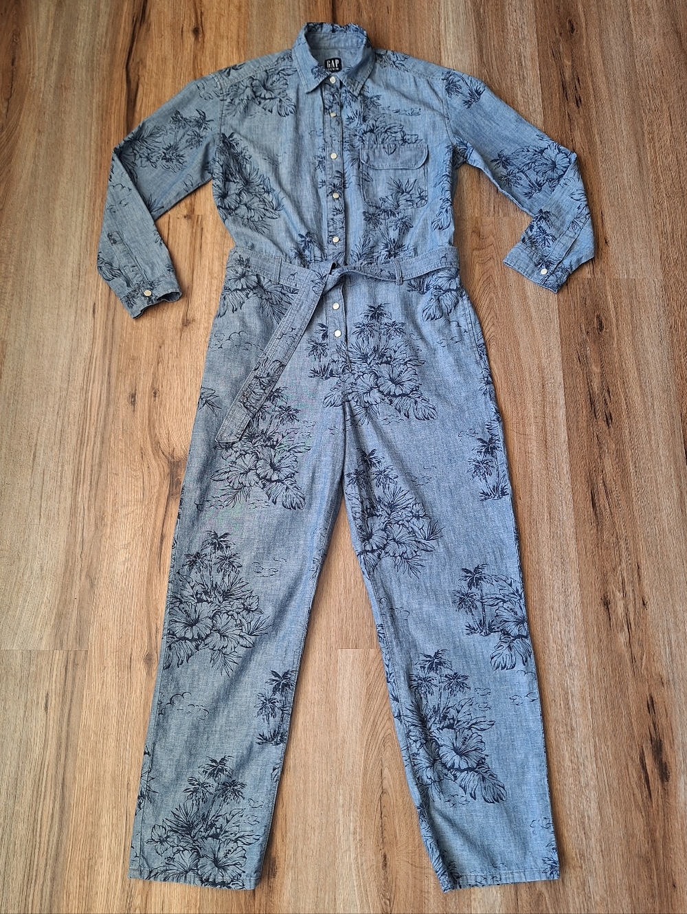Gap Womens Denim Hawaiian Floral Jumpsuit 100% Cotton Size 4 Lightweight Belted